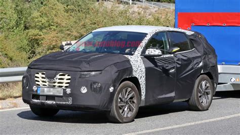 Next Gen Hyundai Tucson Caught Out Testing For The First Time In Heavy