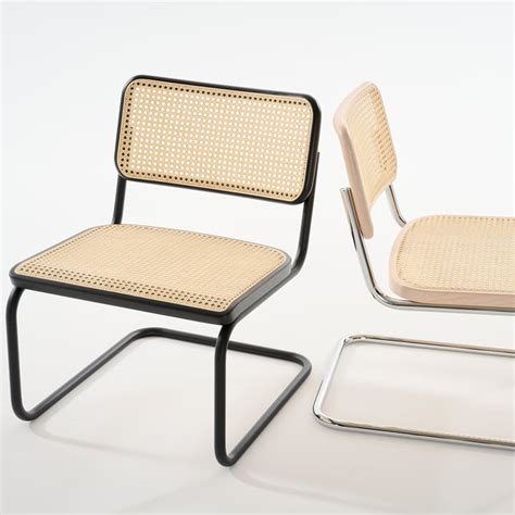 Thonet S 32 VL Lounge Chair Connox