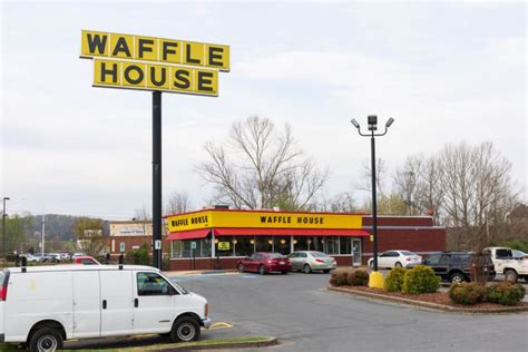 Is Waffle House Open on Christmas and New Year’s? - Drivin' & Vibin'