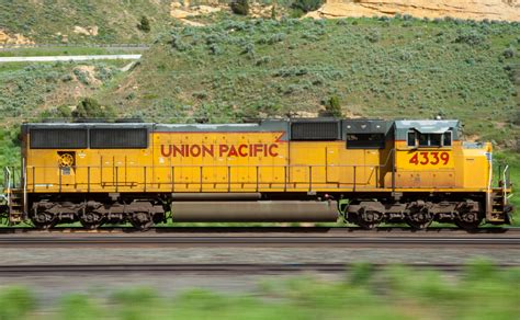 Emd Sd70m Of Up Between Evanston And Echo Ut