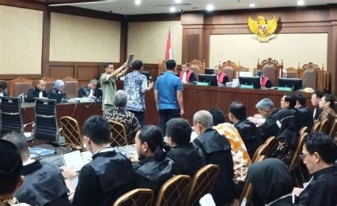 Sidang Vonis Terdakwa Kasus Korupsi Proyek Tol Mbz Digelar Juli