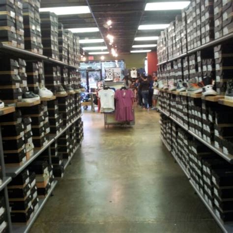 Converse Factory Outlet Shoe Store In Orlando