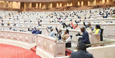 Grupo Parlamentar Do Mpla Diz Que Unita Reclama Sem Argumentos Legais