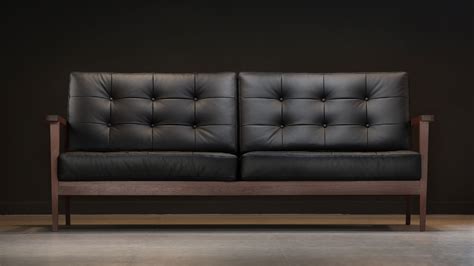 Leather And Wood Sofa Bed - Odditieszone