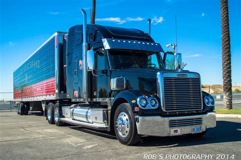 Rabbit River Ii Transport Freightliner Coronado Robert Wityczak Flickr