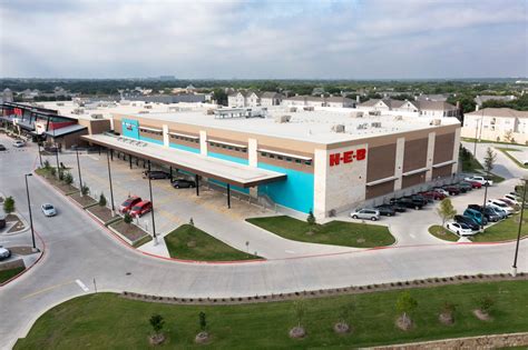 H-E-B opens eCommerce fulfillment center in Plano