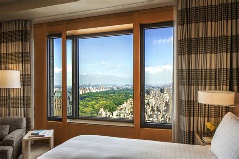 15 Breathtaking Rooms With a View in NYC | Nyc suites, Best hotels, Hotel