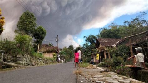 Begini Sejarah Erupsi Gunung Merapi, Sejak 700 Ribu Tahun Lalu – https ...