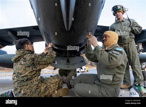 Us Marines With Marine Attack Squadron Vma 223 2nd Marine Aircraft