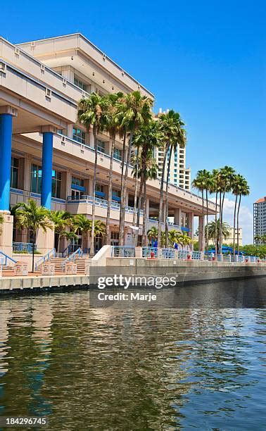 Tampa Convention Center Photos and Premium High Res Pictures - Getty Images