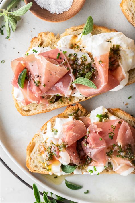 Prosciutto Bruschetta With Spice