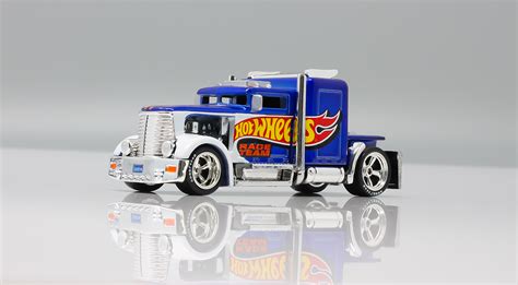 Hwotd 12th Annual Hot Wheels Collectors Nationals Convoy Custom Orange Track Diecast