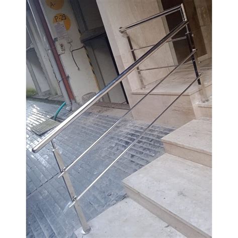 Panel Mm Silver Stainless Steel Railing Mounting Type Floor At Rs