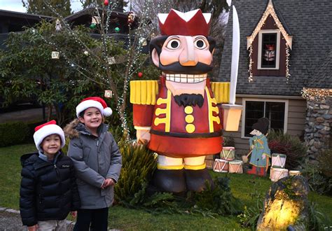 Nutcracker house in Ballard | photo j