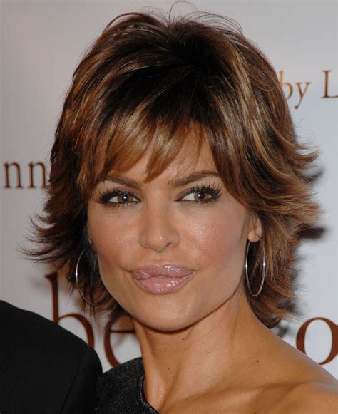 Lisa Rinna | Short hair styles, Lisa rinna, Funky short hair