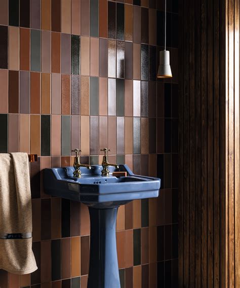 How designers decorate with chestnut brown | Homes and Gardens