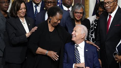 Tats Unis Joe Biden Ordonne Des Monuments La M Moire Du Noir