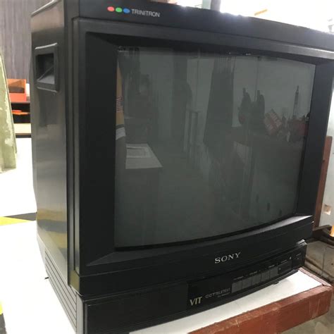 Vintage Sony Crt Tv Retro Gaming Video Gaming Video Game Consoles