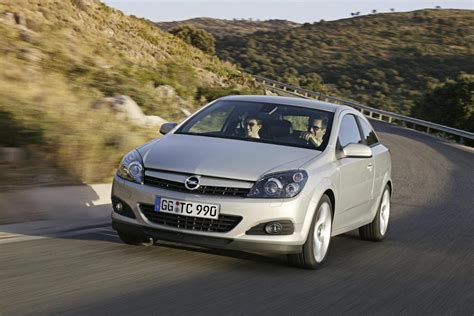 2007 Opel Astra GTC Gallery Top Speed