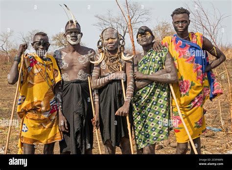 Mursi Tribale Immagini E Fotografie Stock Ad Alta Risoluzione Alamy