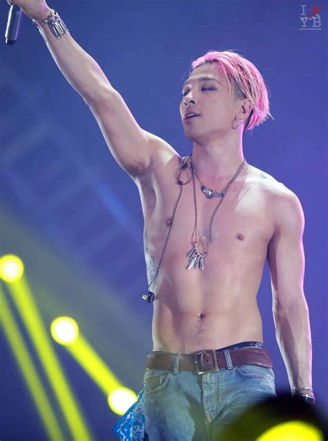 Taeyang Bigbang Taeyang Shirtless G Dragon