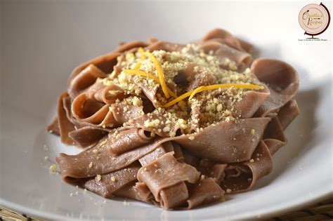 Orietta S Recipes Tagliatelle Al Cacao Con Burro E Noci