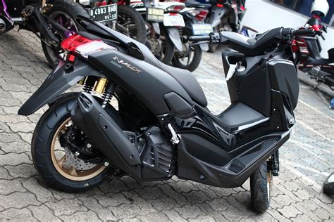 Foto Modifikasi Yamaha Nmax Movistar