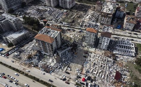 Bild Zu Erdbeben Istanbul Ist Eine Der Am Meisten Gef Hrdeten