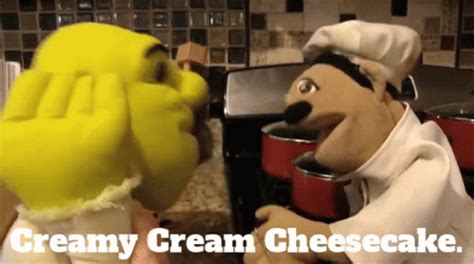 Sml Shrek GIF - Sml Shrek Creamy Cream Cheesecake - Discover & Share GIFs