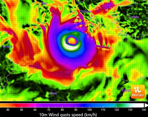 METEO Nuovo Aggiornamento URAGANO MEDICANE Primo Della Storia Del