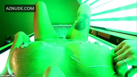 NIKKI SIMS Nude AZNude