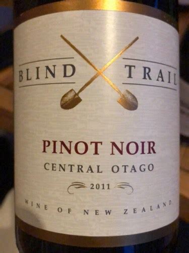 Wild Earth Blind Trail Pinot Noir Vivino US