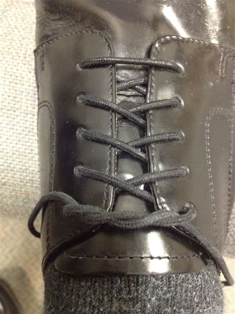 How To Tie A Quick Release Double Knot In Your Shoelace Bc Guides