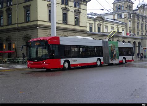 Stadtbus Winterthur Hess Trolleybus Nr 105 Unterwegs Bei Leichtem