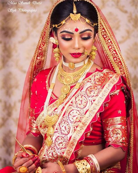 Pin By Prabina Prasain On Moti Set Indian Bride Makeup Indian Bridal