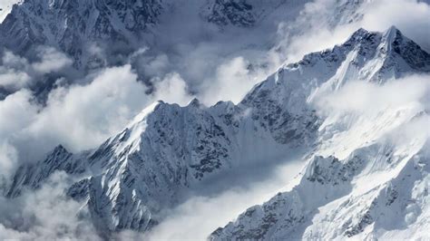 Ski touring the Indian Himalayas