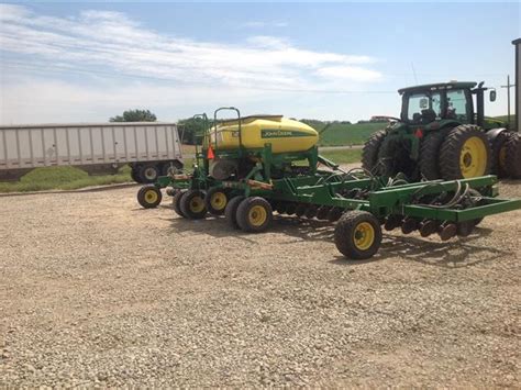 2010 John Deere 1990 CCS Air Seeder BigIron Auctions