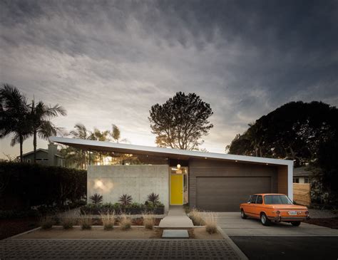 15 Modern Garage Doors That Demand a Second Look - Dwell