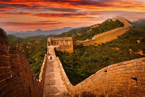 famous landmarks iconic places   world artofit