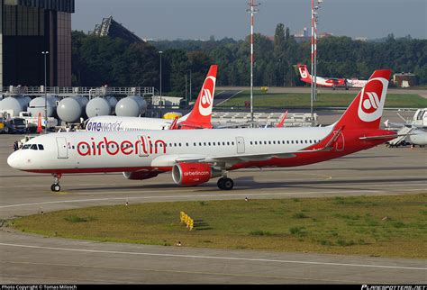 D ABCL Air Berlin Airbus A321 211 WL Photo By Tomas Milosch ID