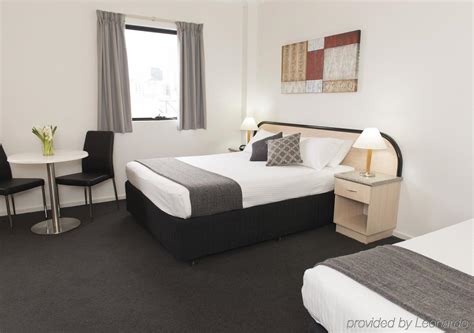 COMFORT HOTEL ADELAIDE RIVIERA ADELAIDE | BEST RATES GUARANTEE | BOOK NOW