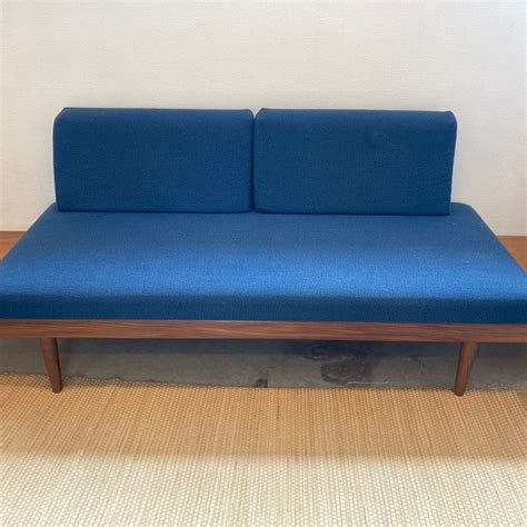 Vintage Sofa Tise