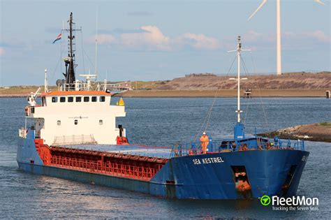 Vessel Sea Kestrel Cargo Ship Imo 9006459 Mmsi 314497000