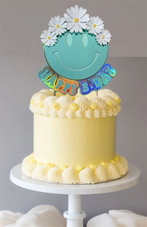 Daisy Smiley Face With Flowers Cake Topper - Etsy