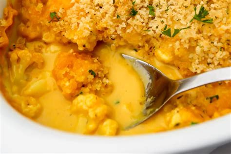 Vegan Cauliflower Cheese (Casserole) - The Hidden Veggies