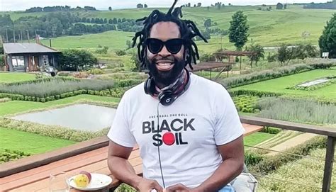 In Pictures Dj Sbu Recent Viral Snaps Gets Mzansi Talking