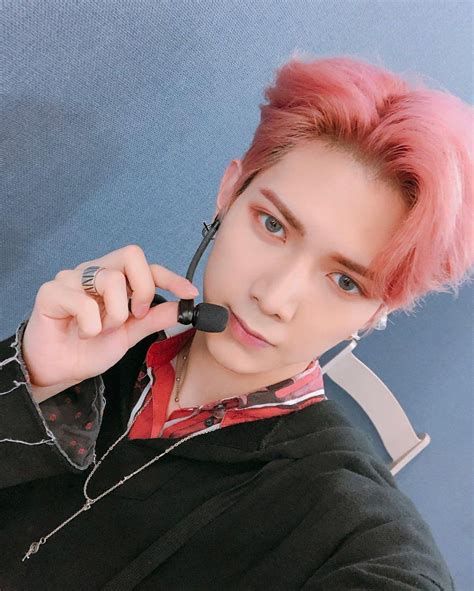 Pin By WonderChoice On Ateez Yeosang Pink Hair Yeosang Pink Ateez