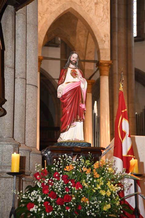 Sagrado Coração De Jesus A Festa Do Amor De Deus Em Cristo Jornal O