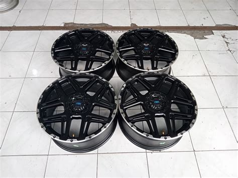 Jual VELG MOBIL BEKAS MURAH HSR KONGA RING 17 LEBAR 7 5 ET45 PCD 4x100