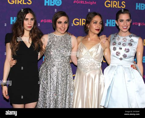 Zosia Mamet Lena Dunham Jemima Kirke And Allison Williams Attends The New York Premiere Of